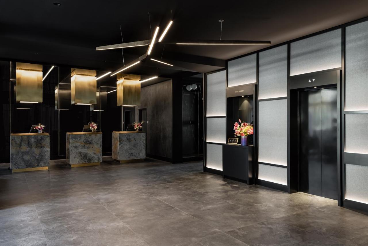 Amano East Side Hotel 3*